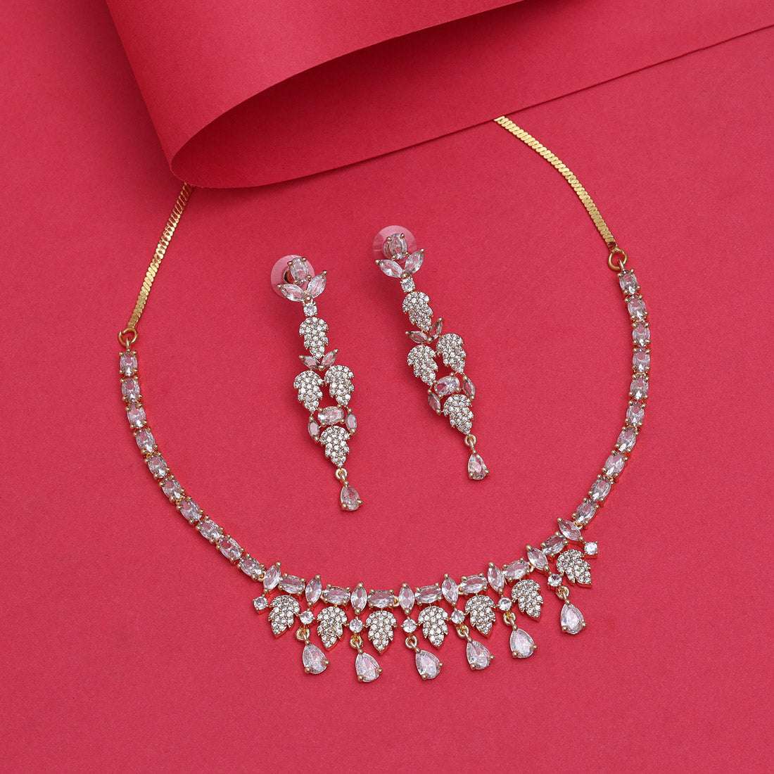White Color American Diamond Necklace Set Supermacchi