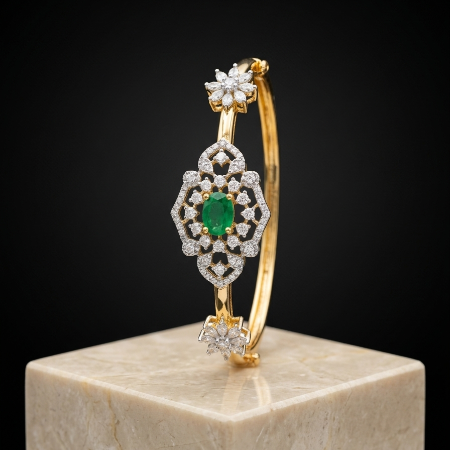 Emerald American Diamond Bracelet for Women from Super Macchi Jewellery