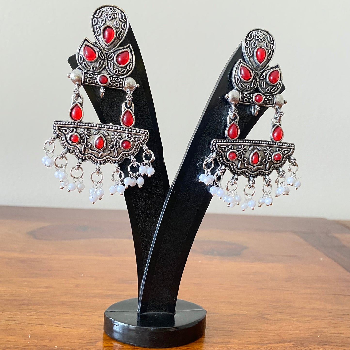 Red Colour German Silver Earrings - Super Macchi