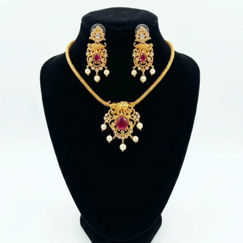 Cute Ruby Stone Short Necklace Set 