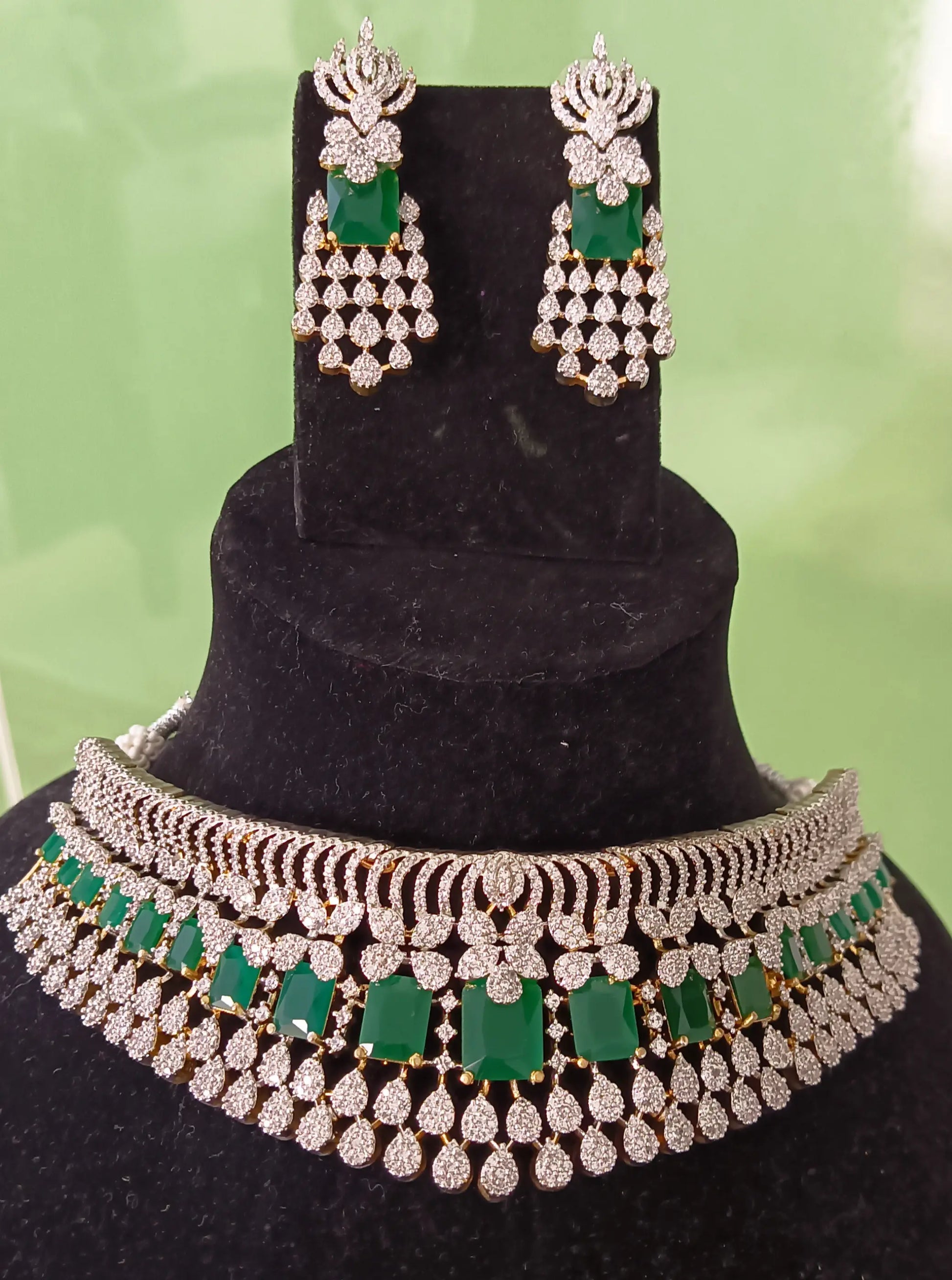 Emerald American Diamonds Jewellery Set Supermacchi