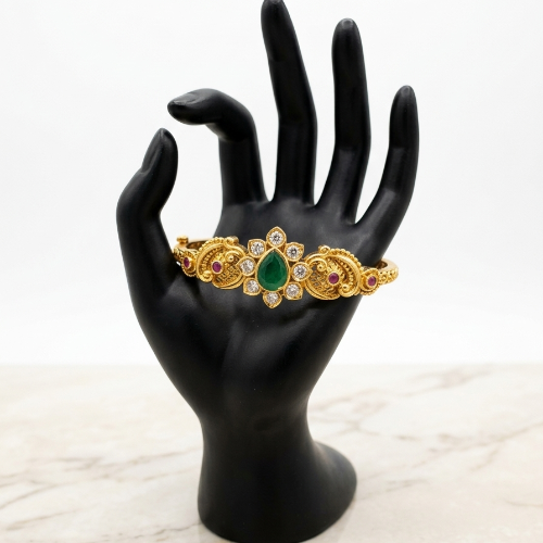 Emerald and Ruby Kada for Women