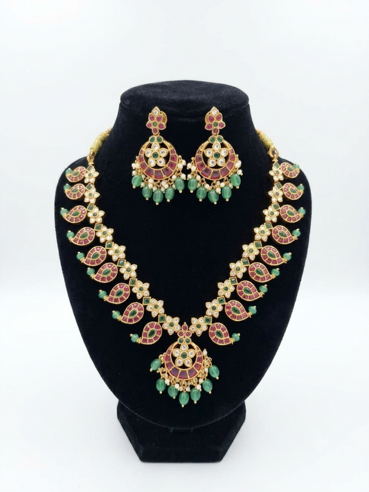 Mango Necklace with Kempu Stones and Emerald Drop Beads