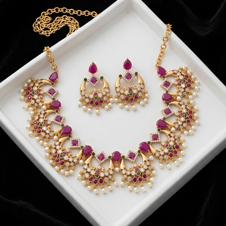 Gold Look Alike Ruby and Pearl Necklace Set