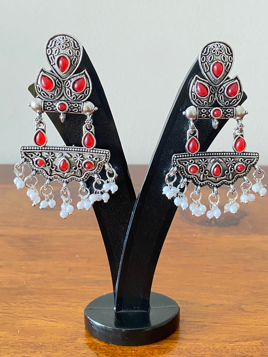 Red Colour German Silver Earrings - Super Macchi