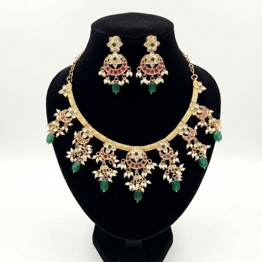 Jadau Guthapusalu Hasli Traditional Necklace Set