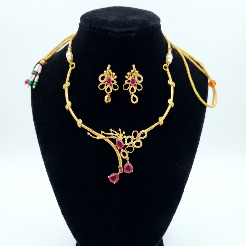 Ruby Stone Cute Kanti Necklace Set