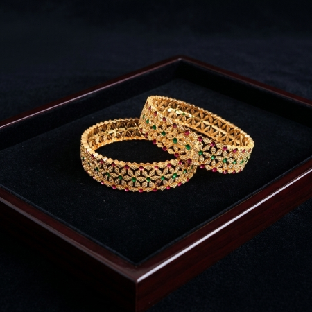 Traditional Bangles – Elegant Ethnic Bangles