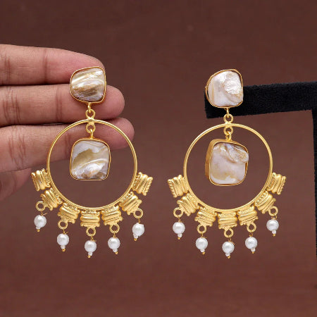 White Color Amrapali Earrings Supermacchi